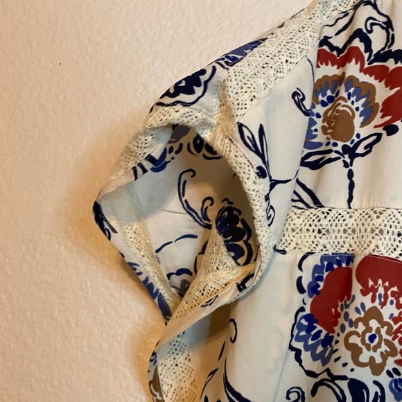 ANN TAYLOR Cream Lace Floral Short Sleeve Dress - Picture 4 of 8